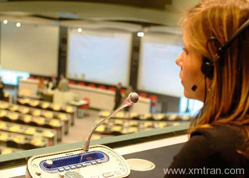 同聲傳譯的價格取決于哪些方面？