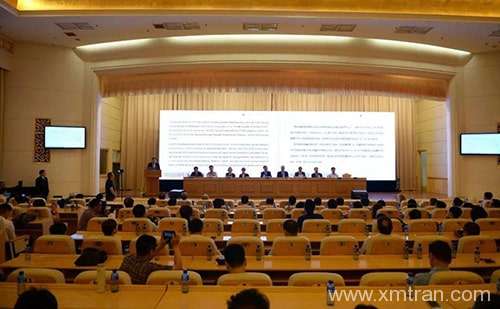 廈門(mén)會(huì)議翻譯一天費(fèi)用多少錢，廈門(mén)會(huì)議翻譯怎么收費(fèi)